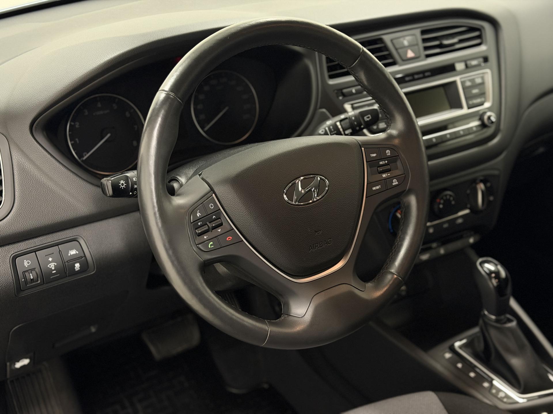 nettiauto-img-92ee72bdb419b1d405cd777e