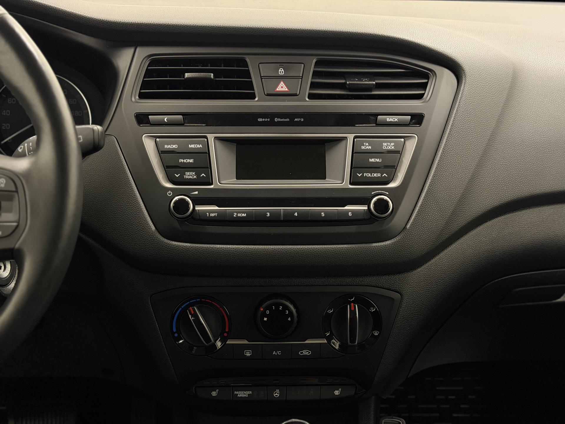 nettiauto-img-afb6f14214d9dc14c6b67c03