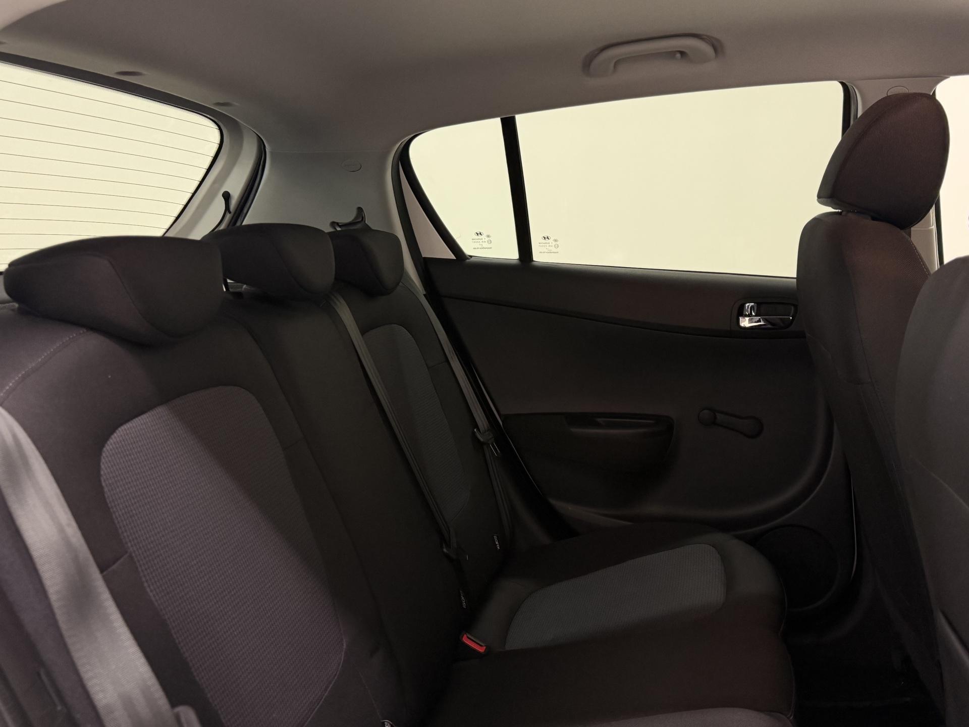nettiauto-img-44c5b7aff173fcd8a38d81fc