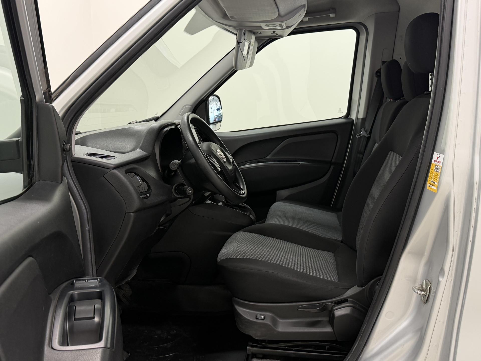 nettiauto-img-71cef731a9df859f7687ef1b