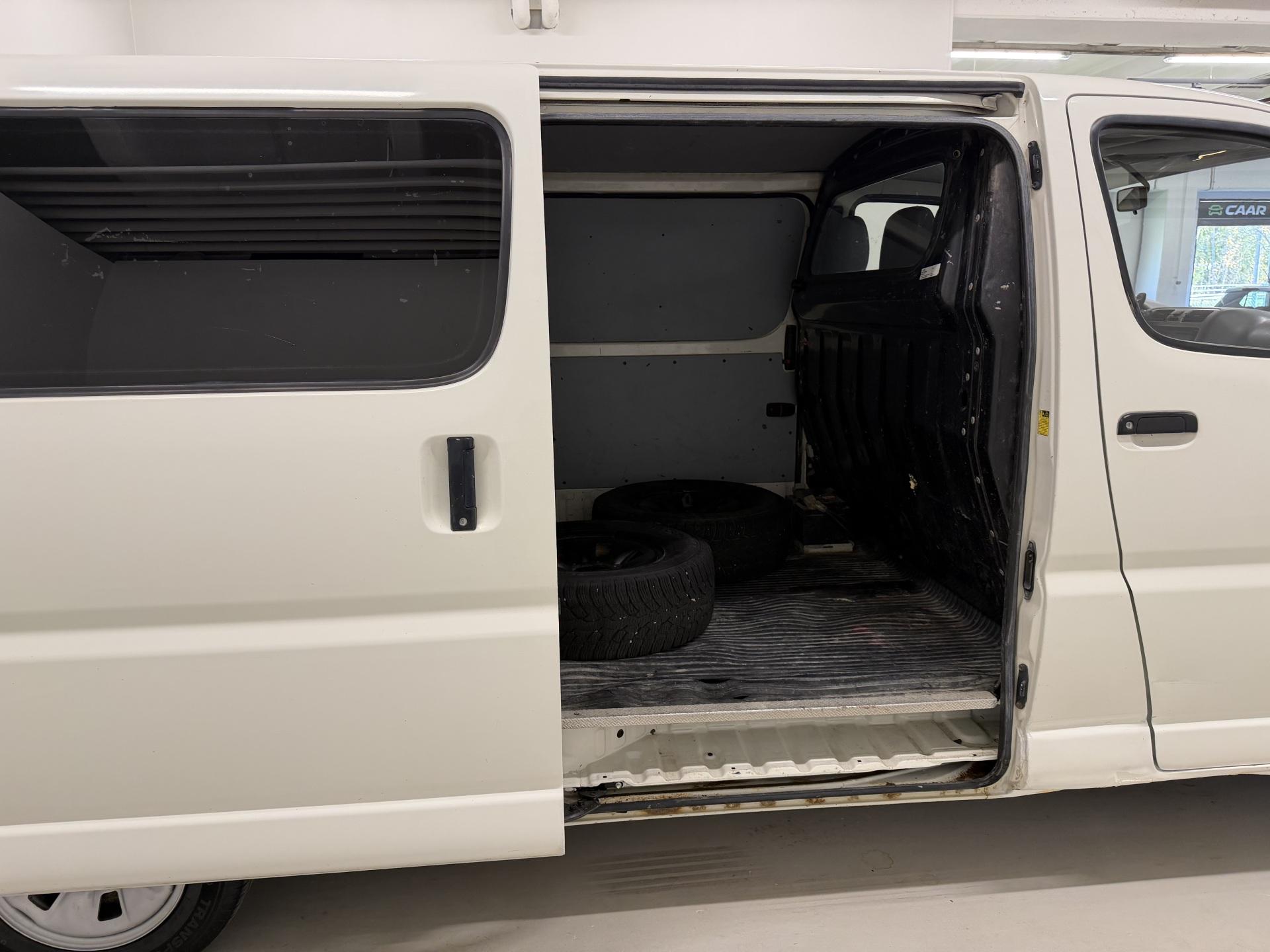 nettiauto-img-d212ad7774cdd8f04f8c7e97
