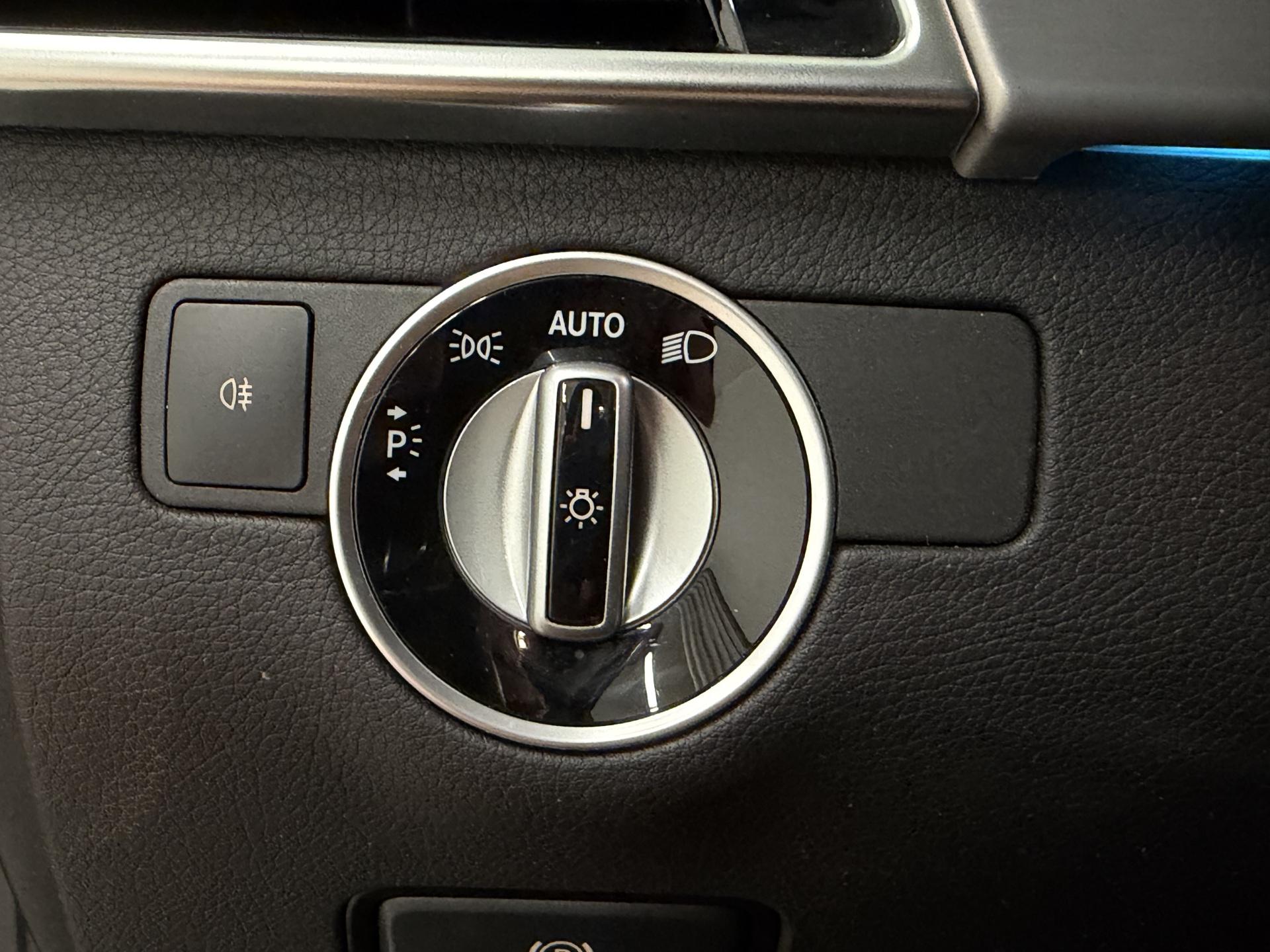 nettiauto-img-2c8a0e61f08139077151903e