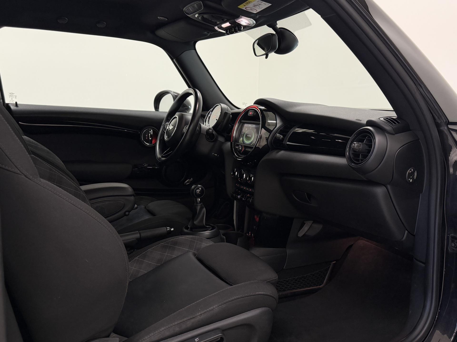 nettiauto-img-720cf0f408eda7773c3c75c6