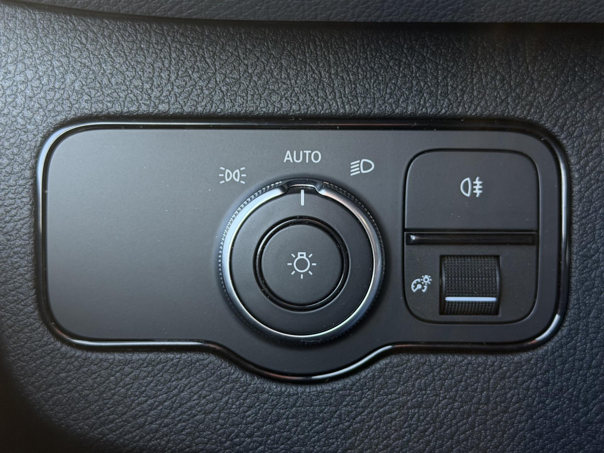 nettiauto-img-ab912bba7e8163b90ffe7b2a