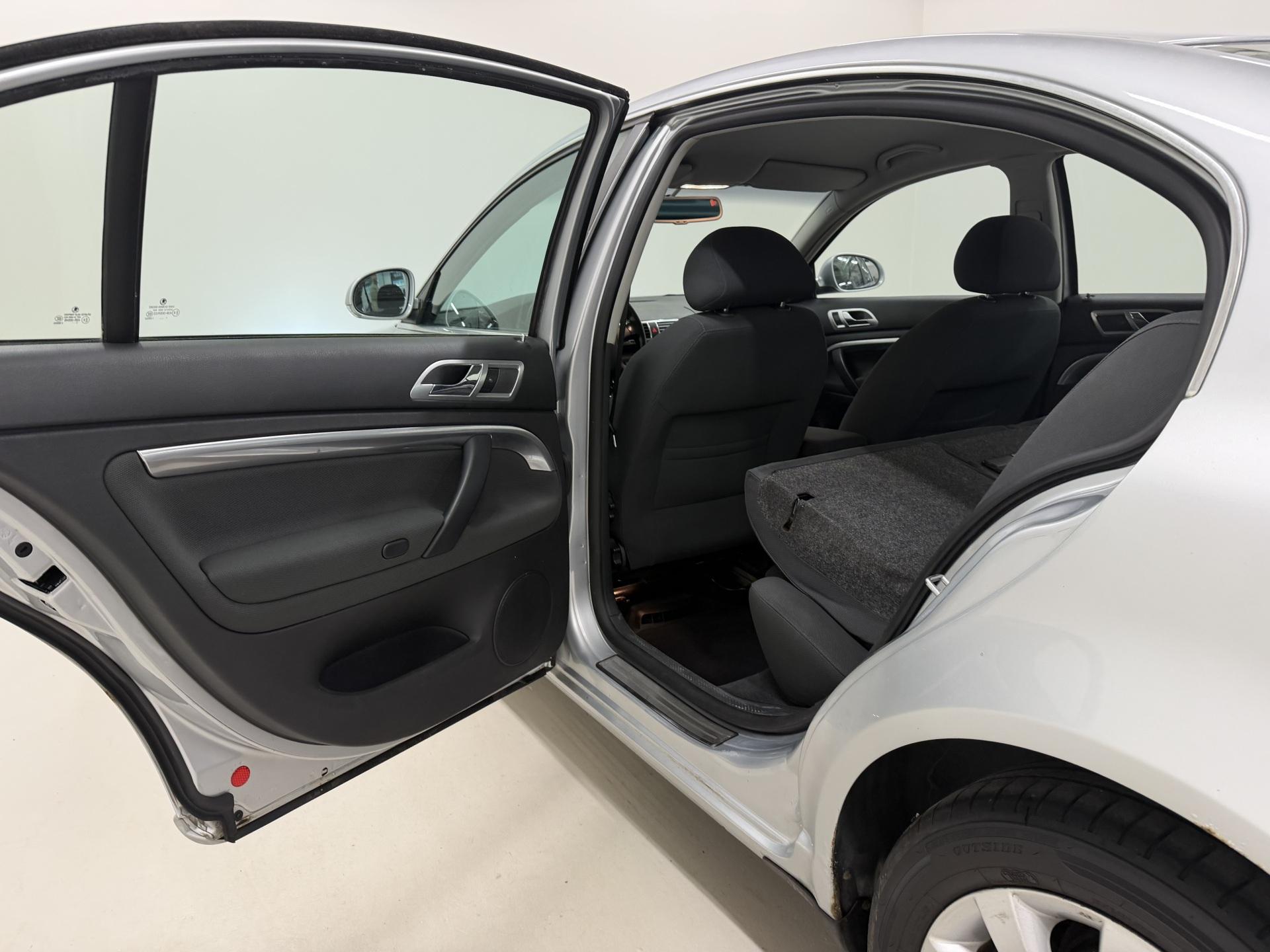 nettiauto-img-c2c5a317fd023edc3ae943f2