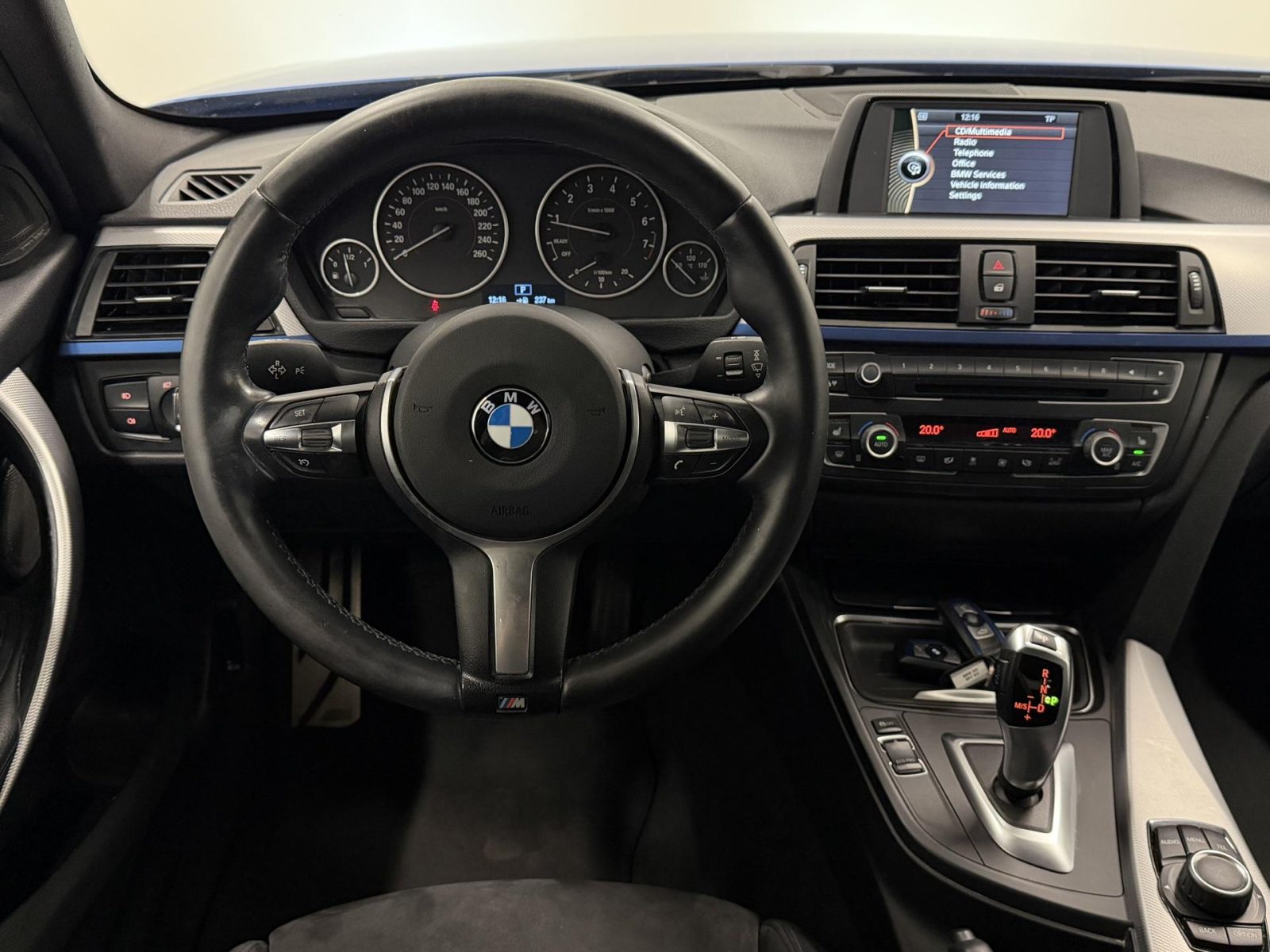 nettiauto-img-4424062cfa58bb8442ad03c3