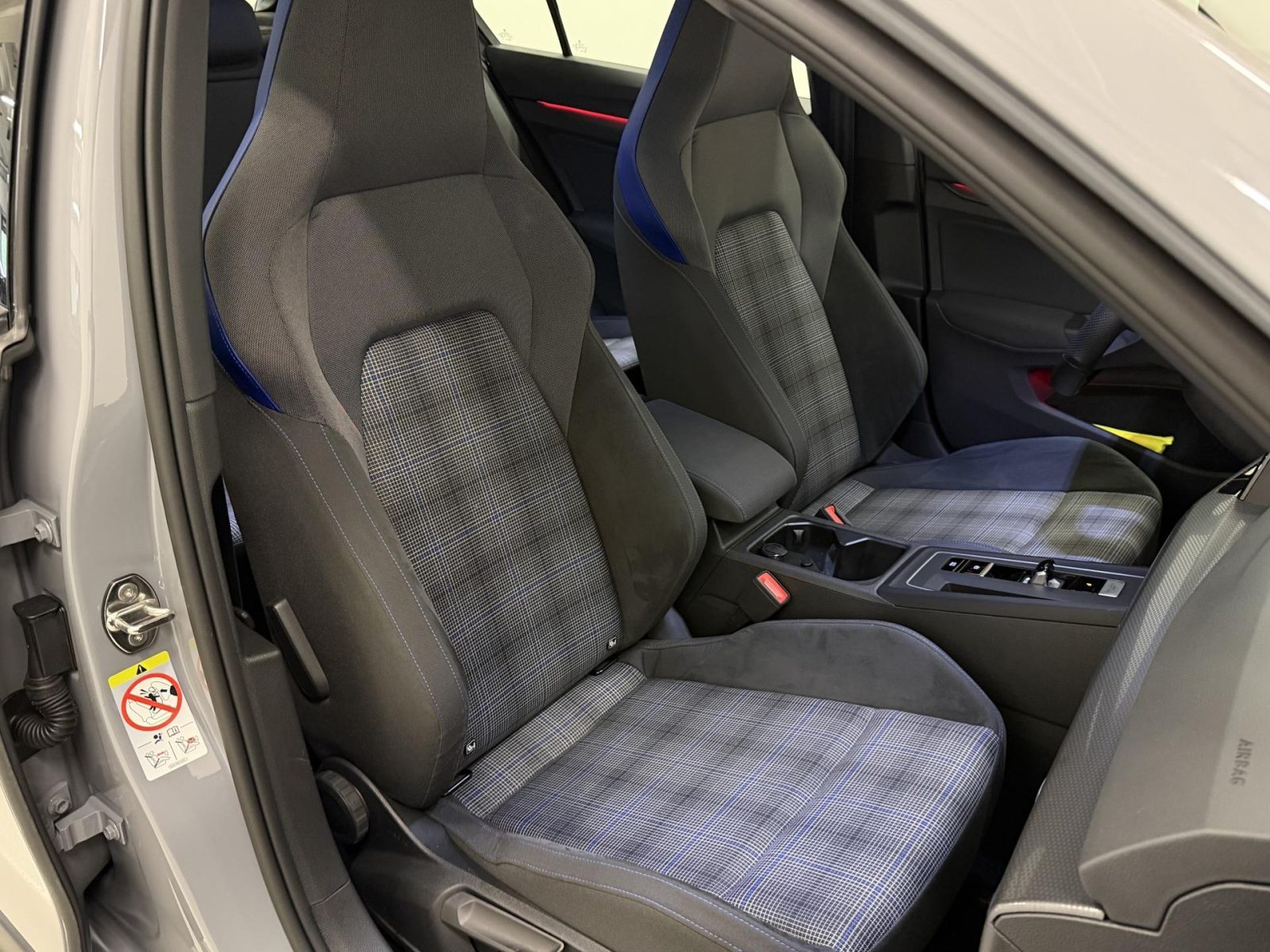 nettiauto-img-b7a335bab648432f20a7dc7f