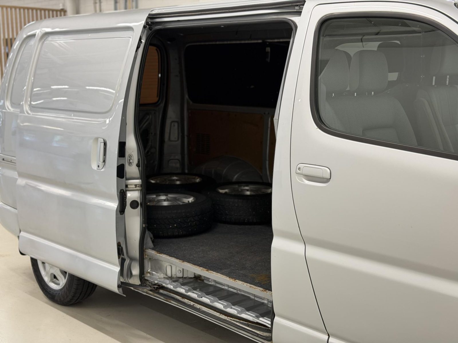 nettiauto-img-c444e3deaf7a2ee627527702