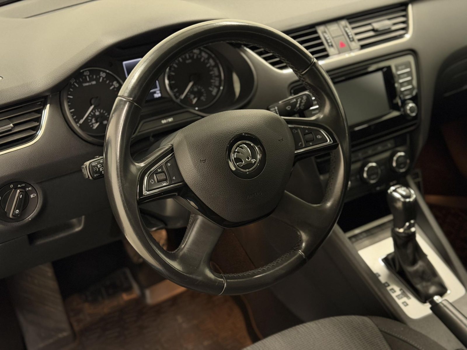 nettiauto-img-c4474c4d87fbb04374d07aec