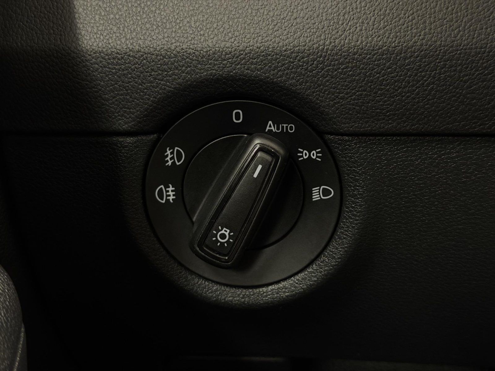 nettiauto-img-1928f176f2d1f1e8b9f6d281