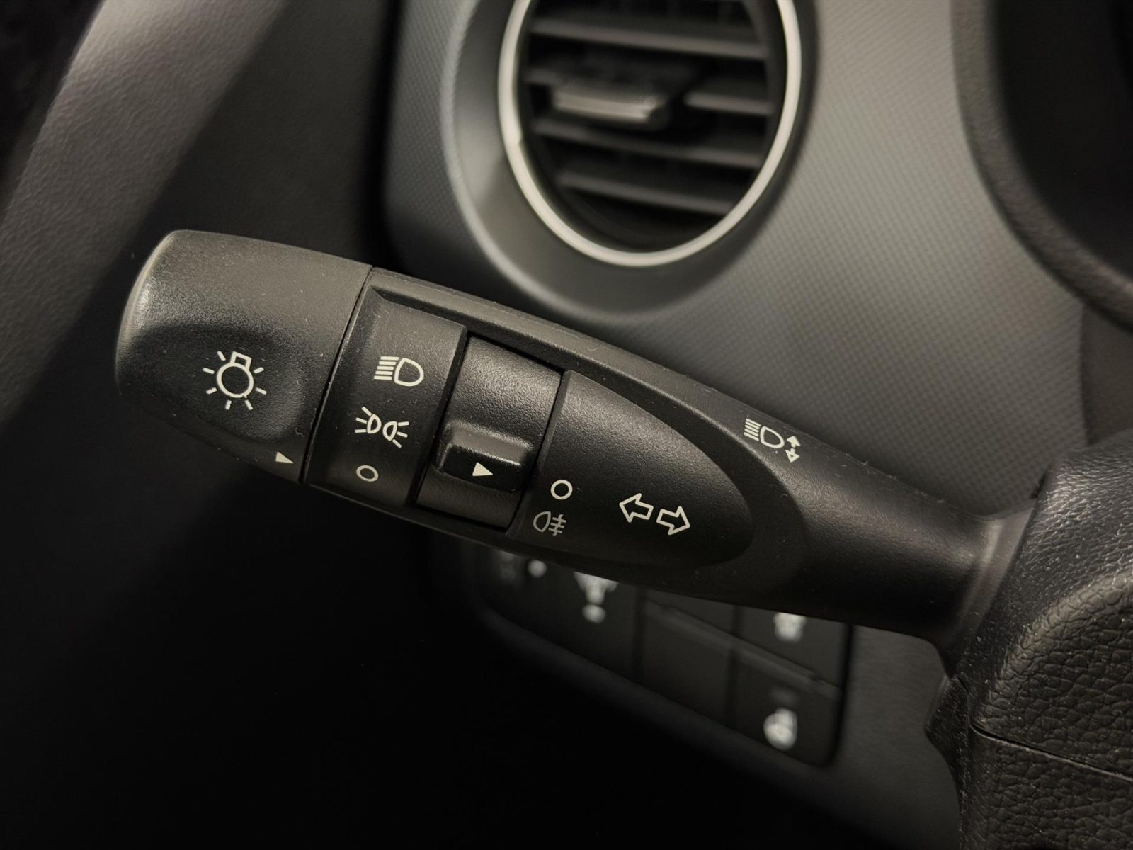 nettiauto-img-ef939a38de3f1b57dd53f5d3