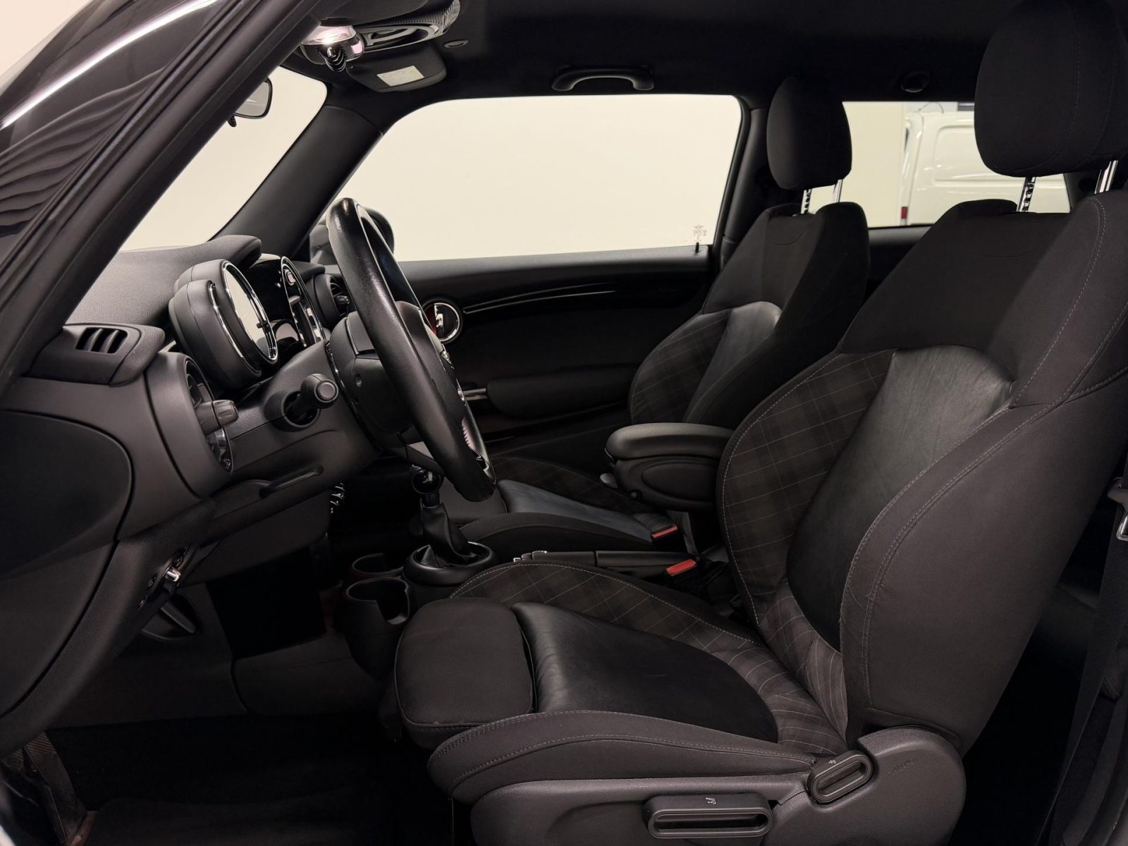 nettiauto-img-59fdece78f373f0a540ebe4b