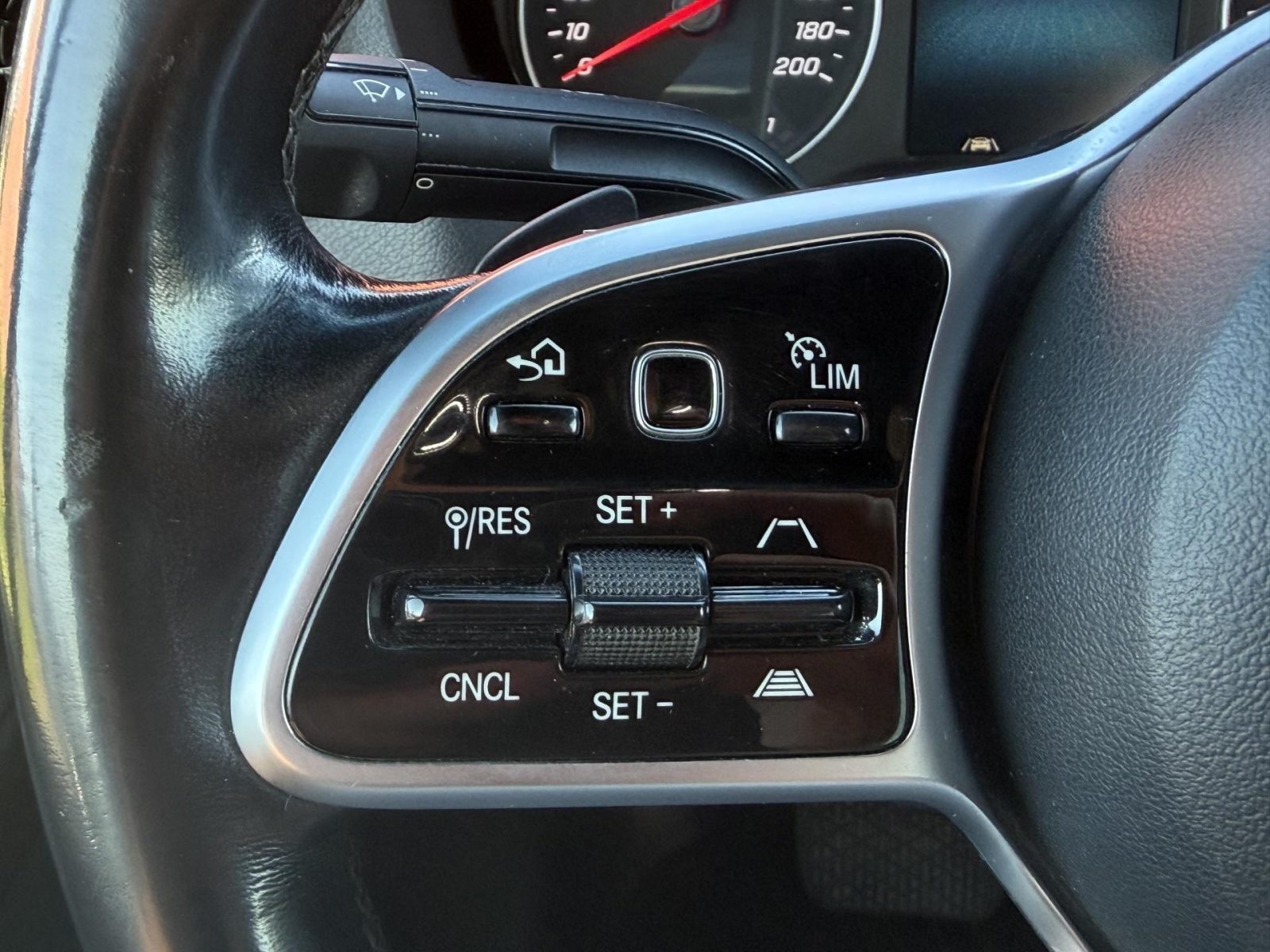 nettiauto-img-2898282ecf927792bbbca9f9