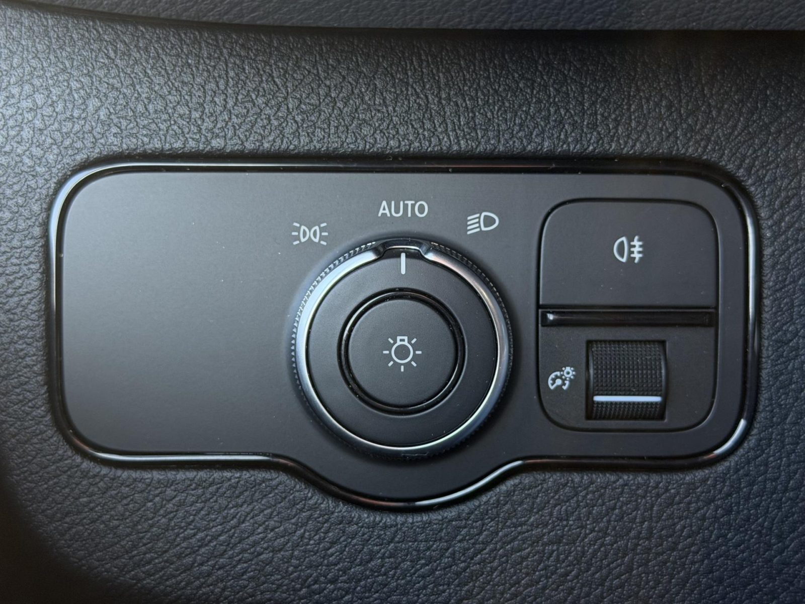 nettiauto-img-ab912bba7e8163b90ffe7b2a