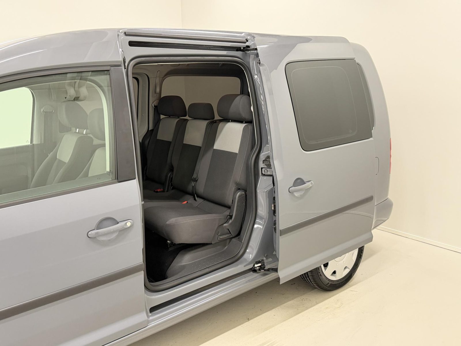 nettiauto-img-70259fc90e0122bb39e4c8d1