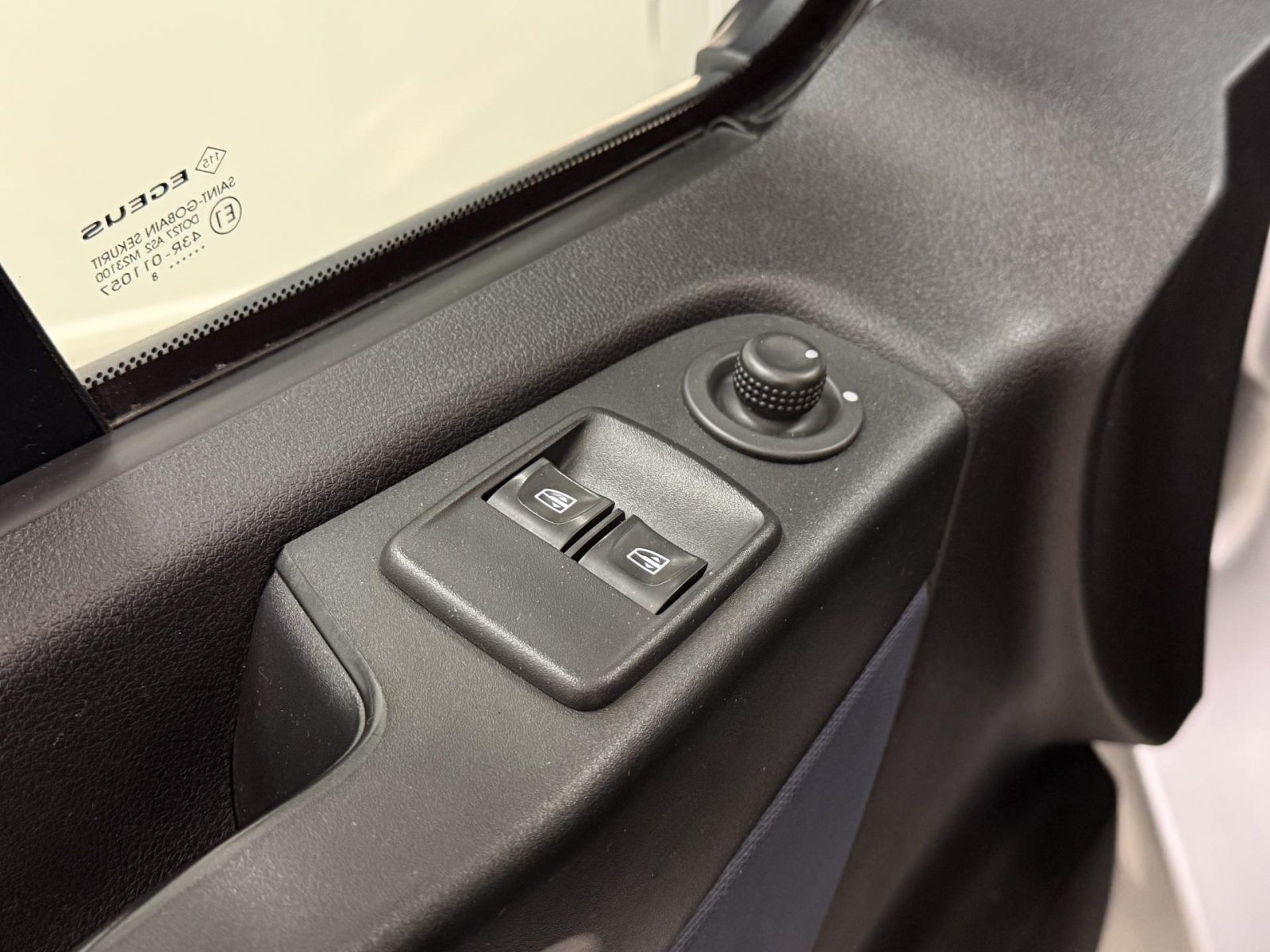 nettiauto-img-14914bf424efe78d38d2cc5e