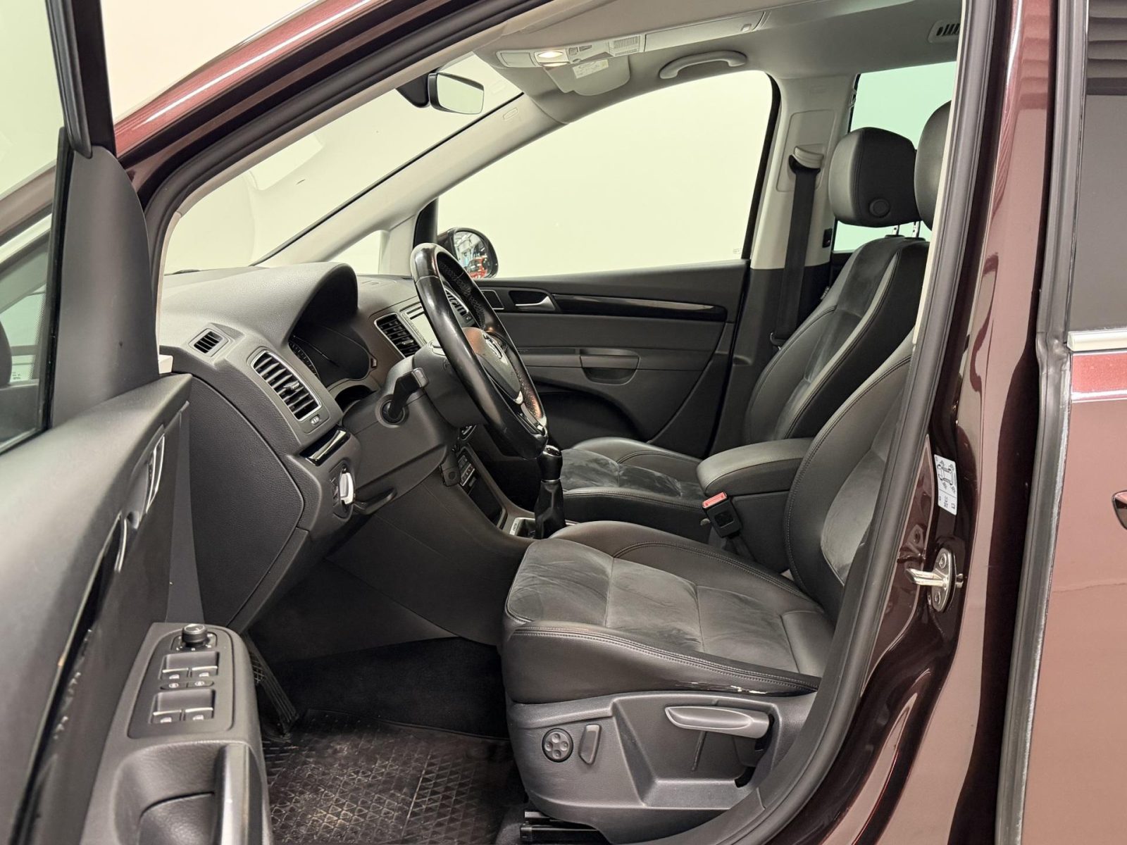 nettiauto-img-a5095cf5ca7fb0c138a75b81