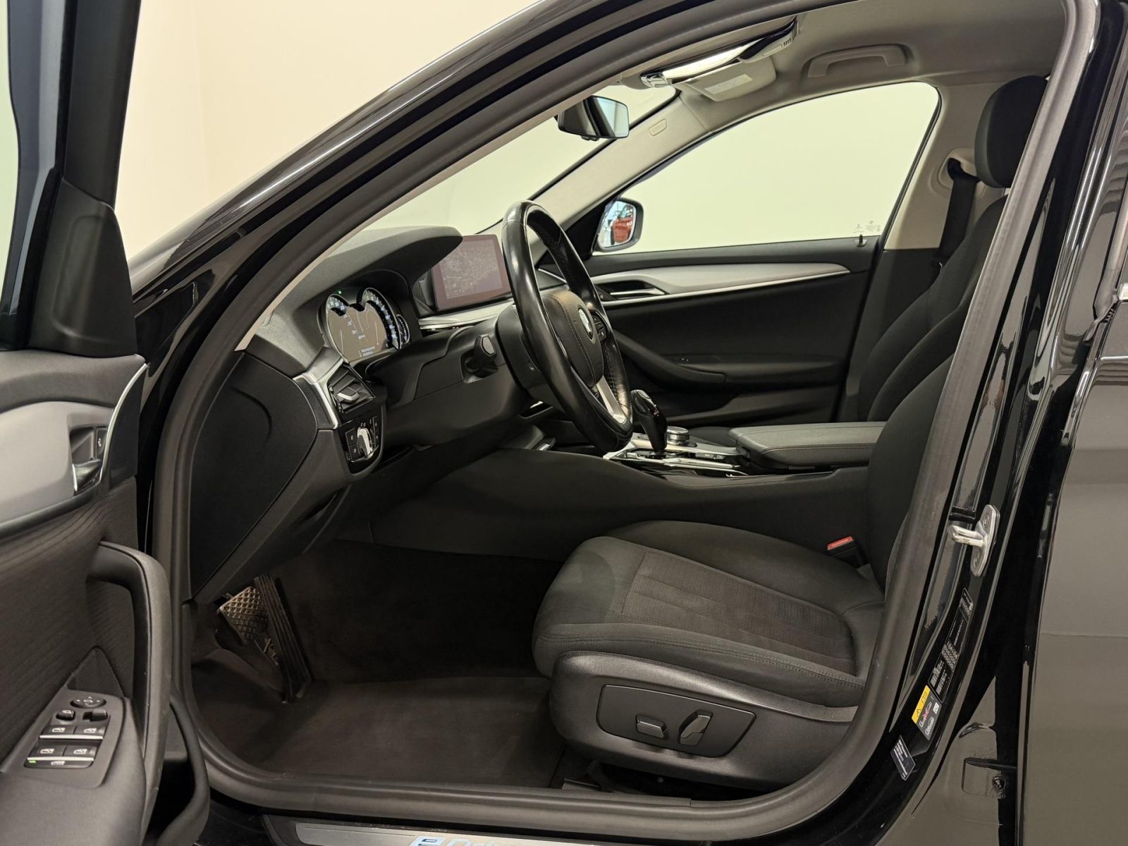 nettiauto-img-4ca1d3c7ecb197f23f046143