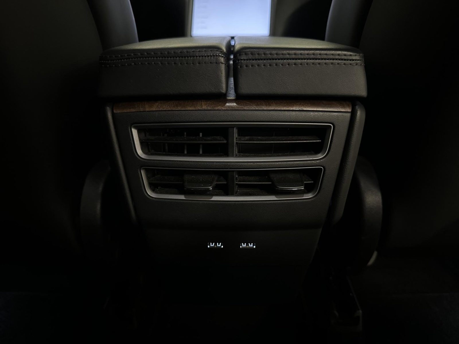 nettiauto-img-bcbe70dbe0e455b864c4c17e