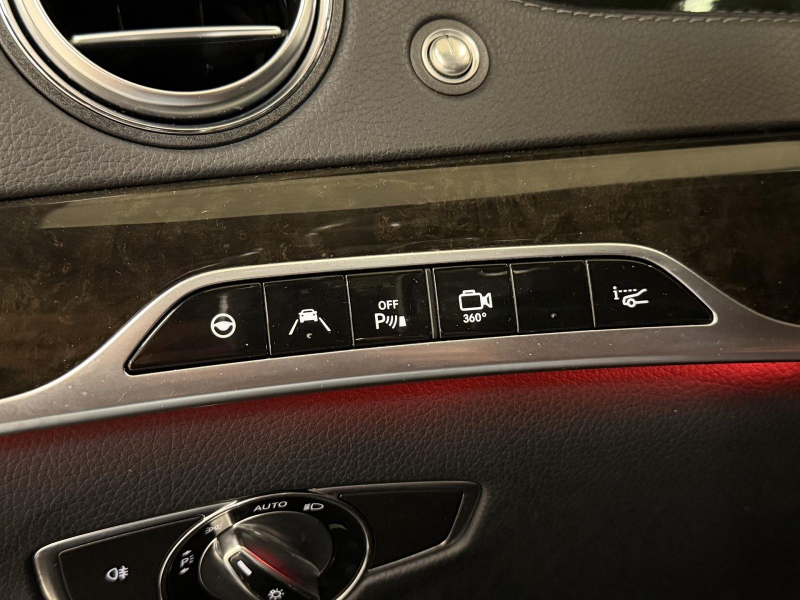 nettiauto-img-e509dfa6d6d6b7f280b4ce54
